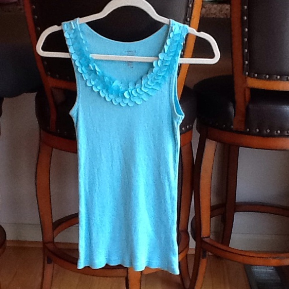 Old Navy blue ribbed tank top